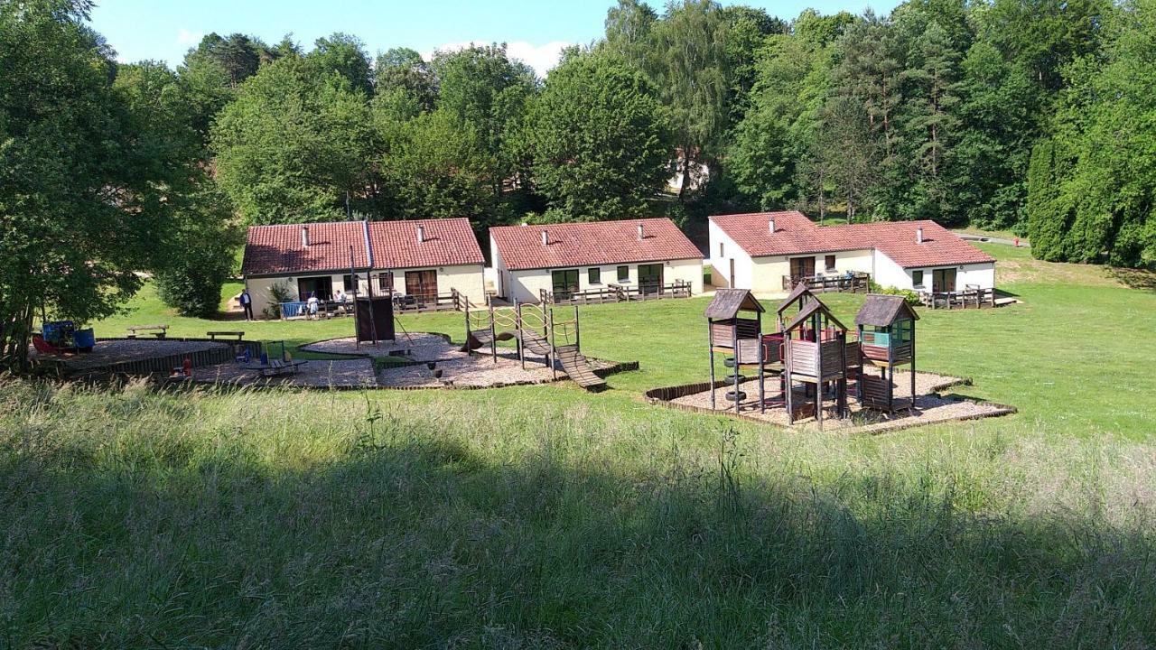 Bungalows Du Lac De Rabais ヴィルトン エクステリア 写真