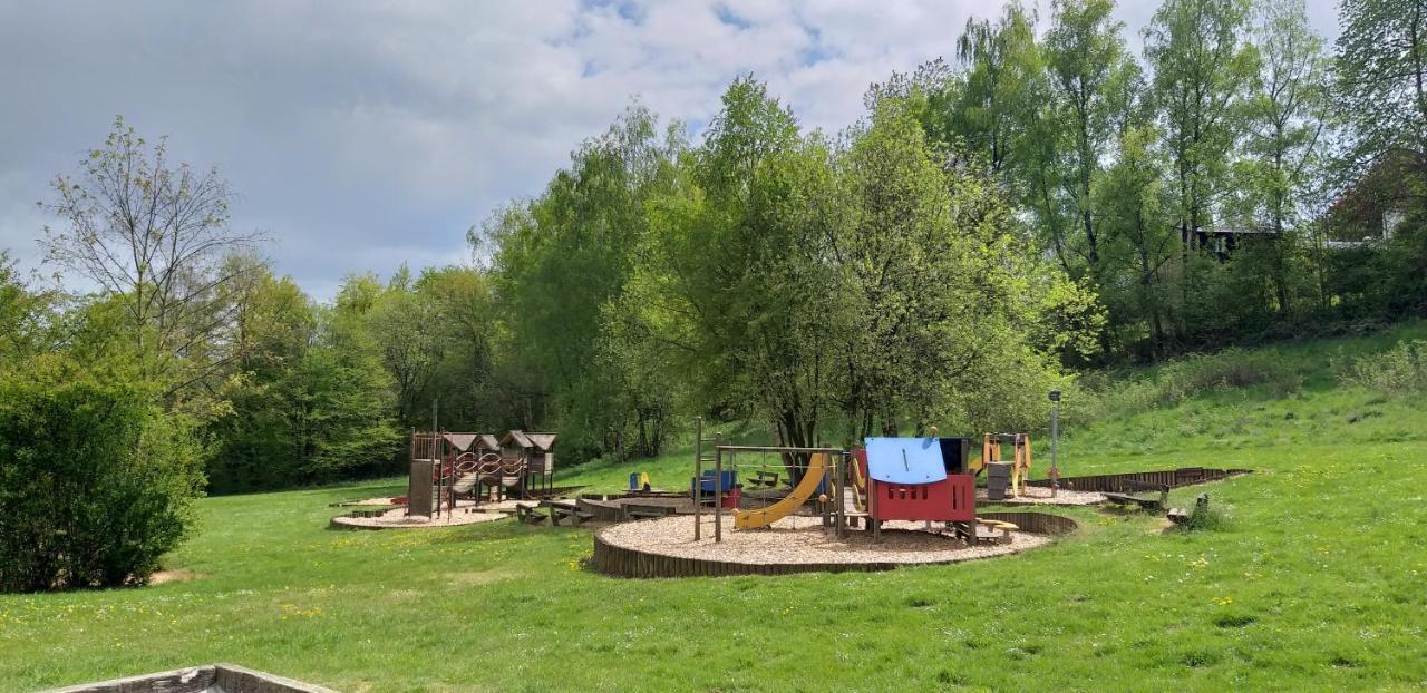 Bungalows Du Lac De Rabais ヴィルトン エクステリア 写真